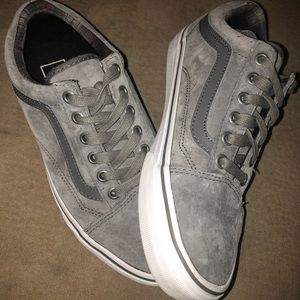 Vans Size 7.5 Women’s ⭐️⭐️⭐️